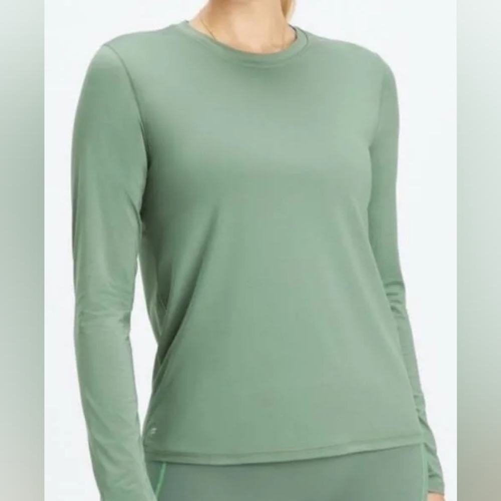 Fabletics | 2X | Phoenix Lite Long-Sleeve Top In Smoke Green